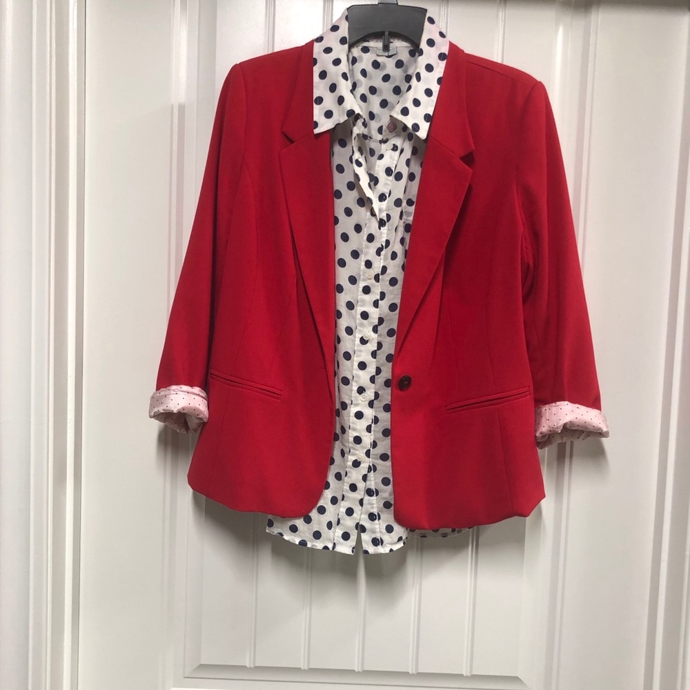 ❄️ Boden Blouse and Kensie Jacket
